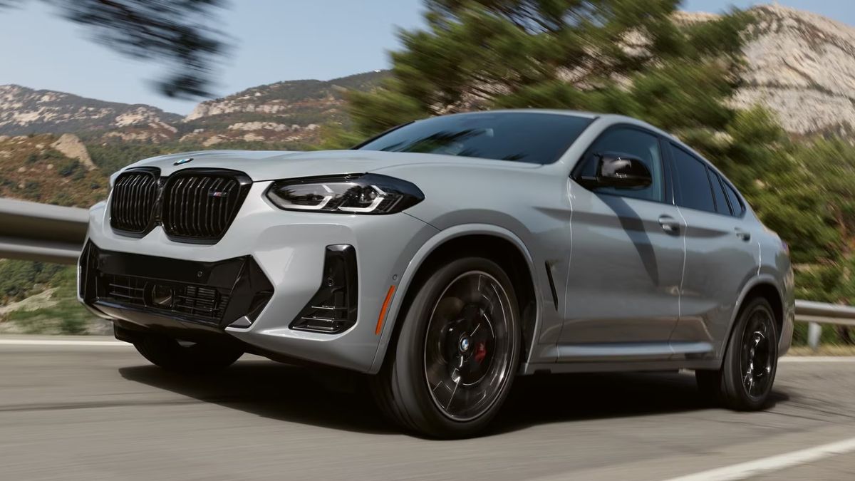 BMW X4 M40i arrives in India, costs almost 1Cr